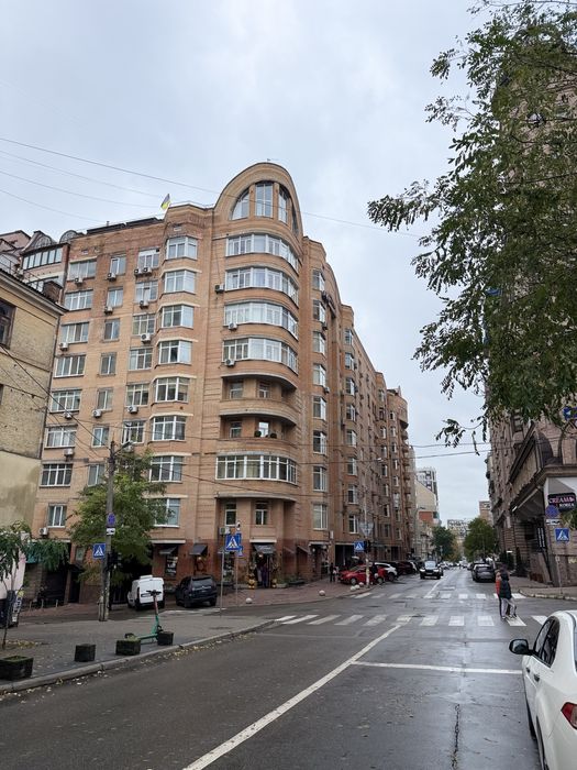 3-комнатная квартира по адресу ул. Павловская (площадь 156,7 м²) - Atlanta.ua - фото 2