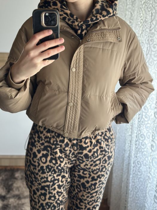 Куртка демісезон в гарному стані