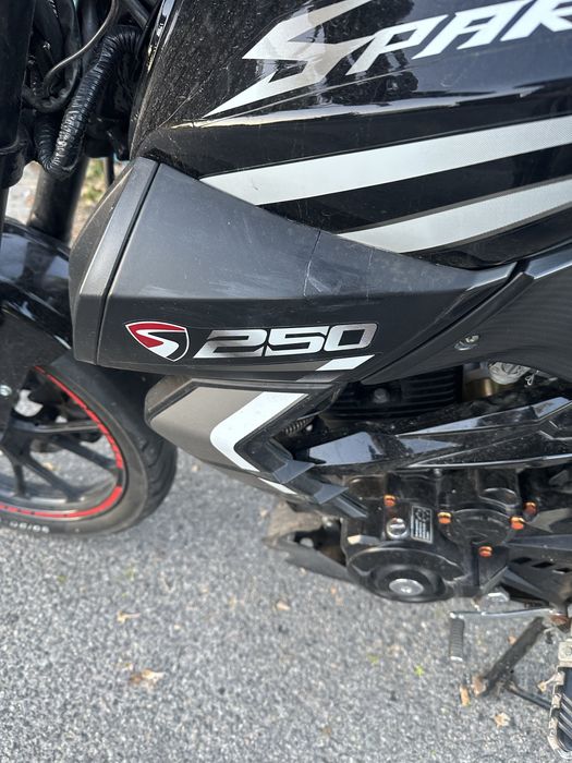 Spark sp250-r33