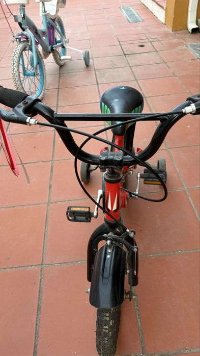Bicicleta crianca 3-4 anos