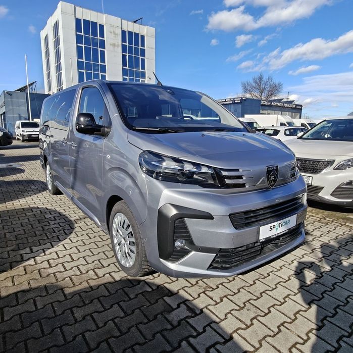 Peugeot Traveller