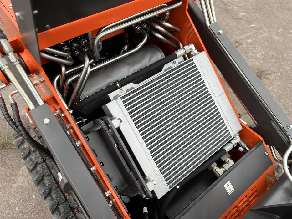 Гусеничний міні навантажувая LeiTe H480!Mini skid steer loader LT-H480