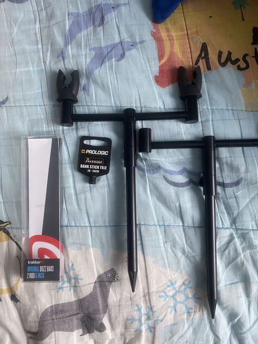 Buzz bary trakker z podpórkami prologic avenger