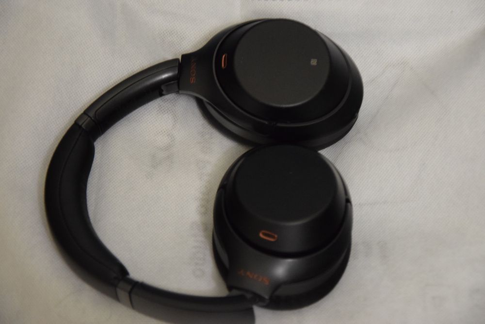 Sony WH-1000XM3 навушники з шумозаглушенням, б/у