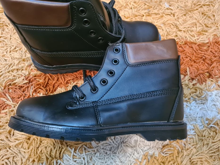 Ботинки обувь  взуття зимове зимние утепленные   35 размер