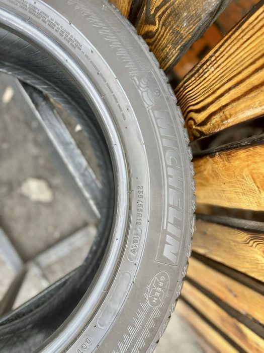Літні шини 235/55 r19 Michelin