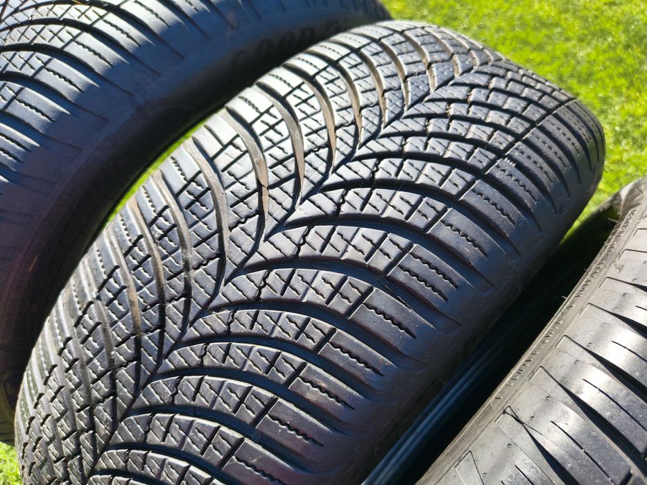 opony 225/55/18 Goodyear Vector 4 seasons Gen 3 4 sztuki 7mm