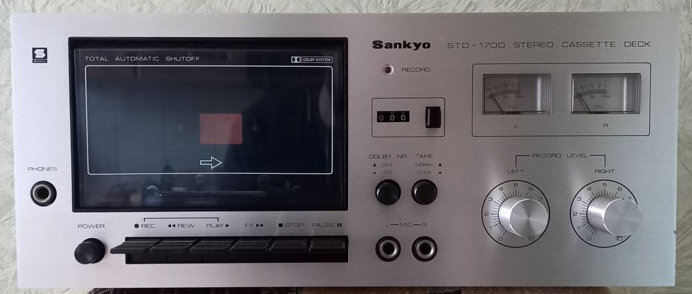 Продам касетну деку Sankyo STD 1400