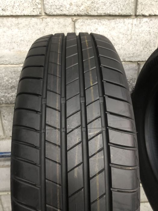 Літні шини 215/60 R17 BRIDGESTONE