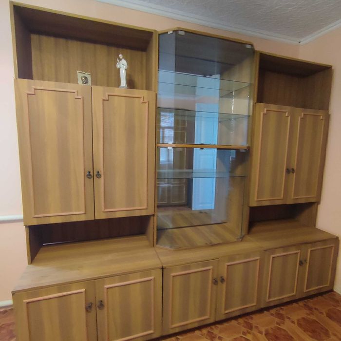 Стінка для кімнати
