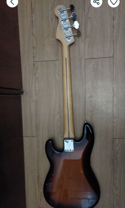 Baixo fender precision