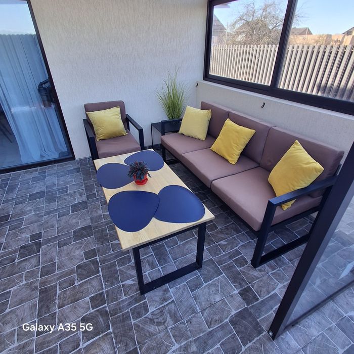 Садова мебель на терасу.