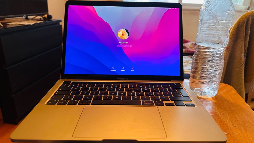 Apple Macbook m1 2020 touch bar