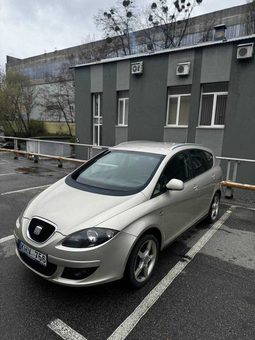 SEAT ALTEA XL нерозмитнений