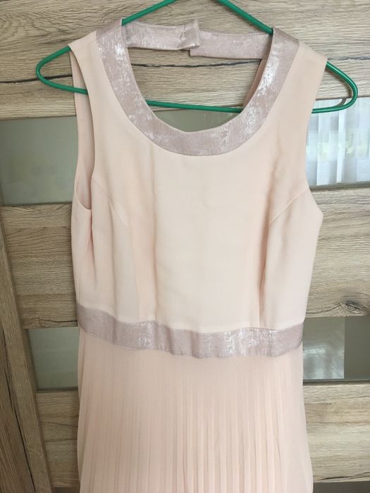 Elegancka sukienka