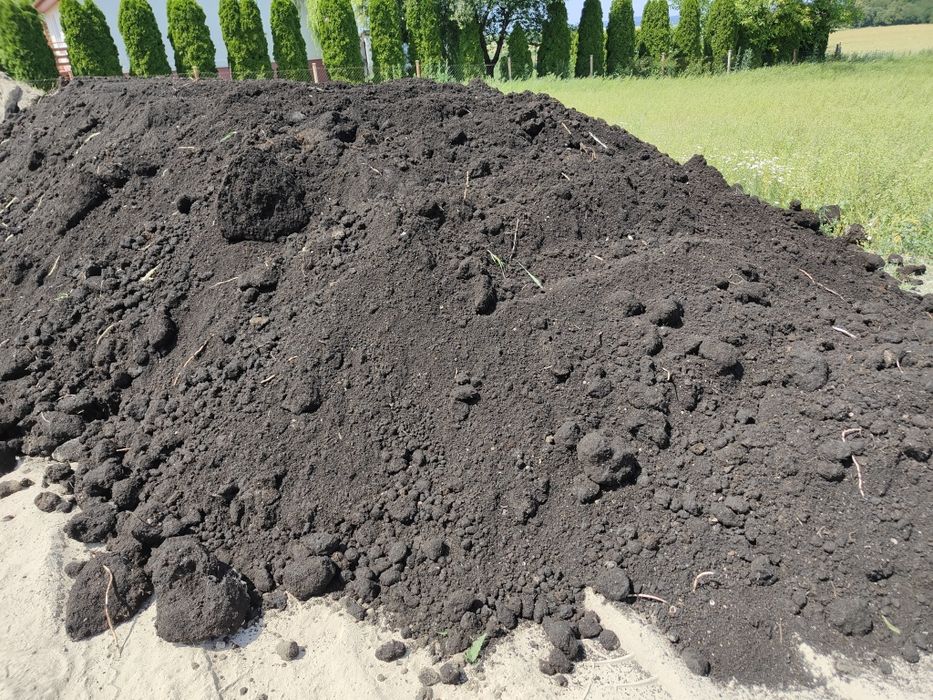 Ziemia ogrodowa - łąkowa