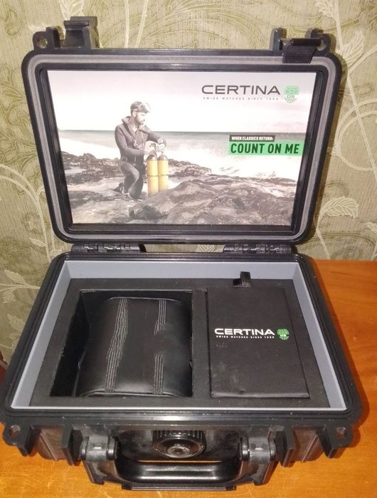 Продам коробка от часов  Certina