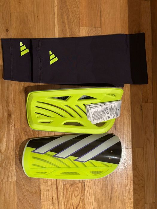 Caneleiras adidas
Tiro Shin Guards League XL