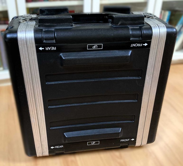 Rack case (flight case) UNICASE 4U