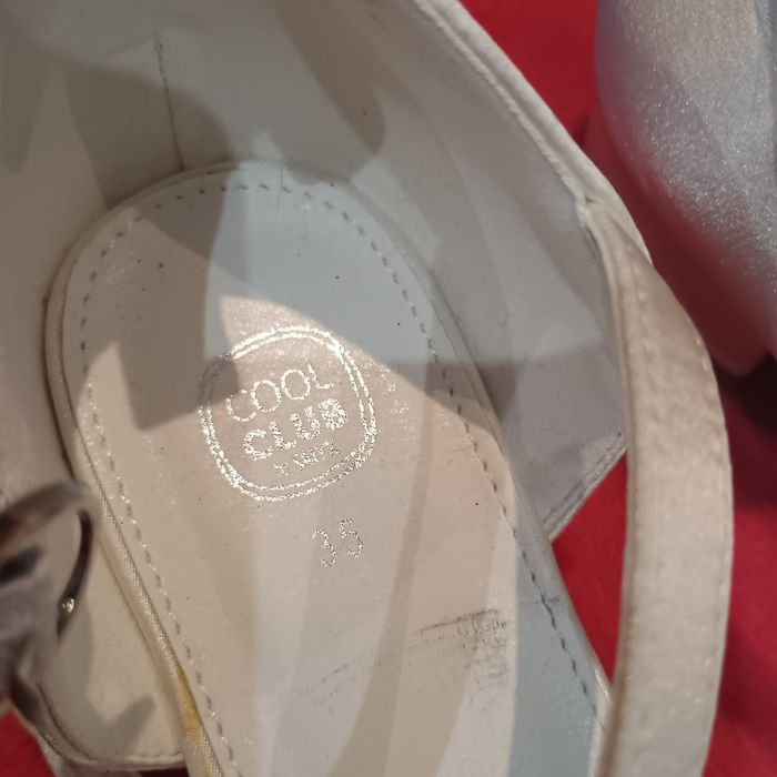 Buty komunijne 35 nowe białe z perełkami dla dziewczynki wizytowe