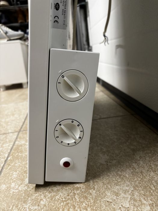 Toalheiro elétrico 600W