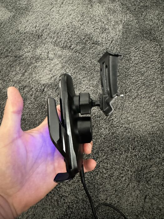 Suporte de Carregamento de Telemóvel BMW X1 e X2
