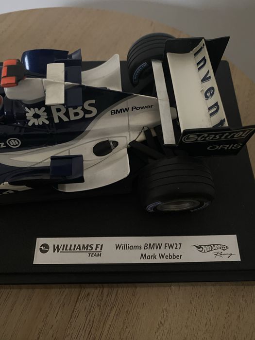 Hot Wheels BMW FW27 Williams F1 Mark Webber 1:18