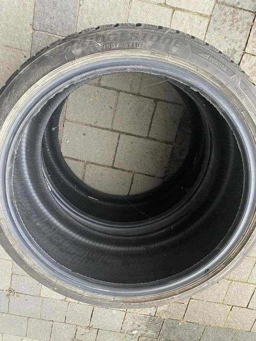 Opony BRIDGESTONE 235/35 R19