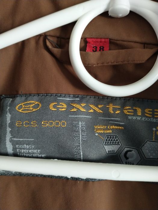 Kurtka sportowa damska exxtasy z membraną 5000, z kapturem