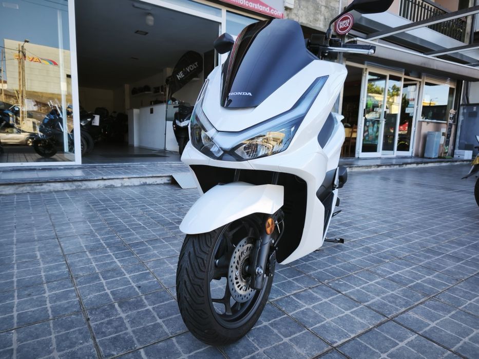 Honda pcx DX  como nova 2026