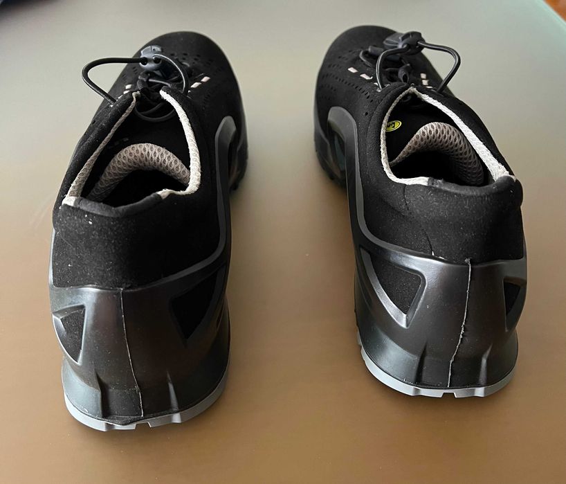 Sapatos segurança novos UVEX