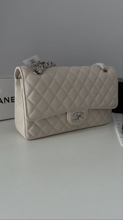 Chanel Classic Flap 25 см