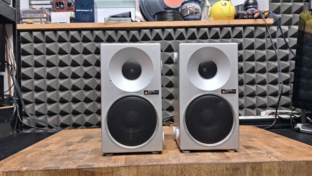 Monitory Techncs  SB-F1