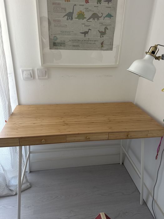 Secretaria ikea Lilassen como nova