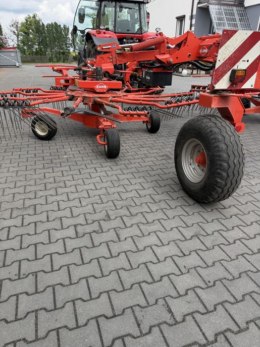 Zgrabiarka Kuhn ga 8521