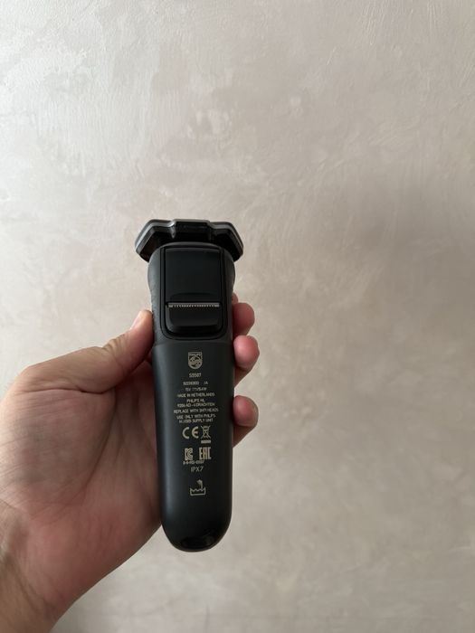 Бритва  Philips Series 5000 Нова
