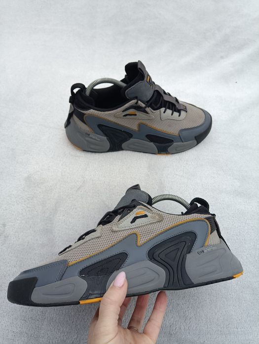 Мужские кроссовки Fila р42