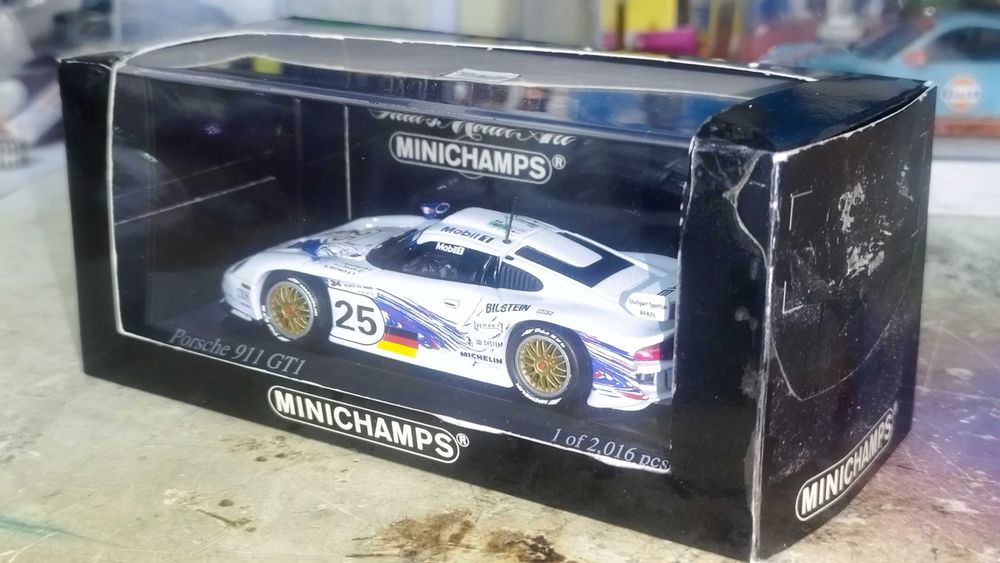 Minichamps 1/43 - Porsche GT1,  Le Mans 97