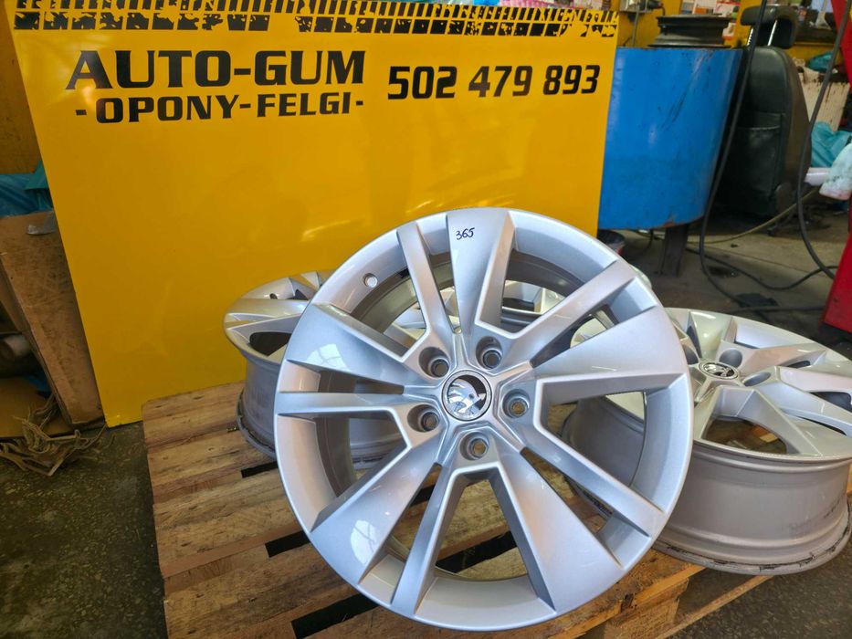 Alufelgi 5x112 17 Skoda Octavia Superb Karoq Kodiaq Yeti OE 7.0" x 17" ET45 VW Audi Seat
