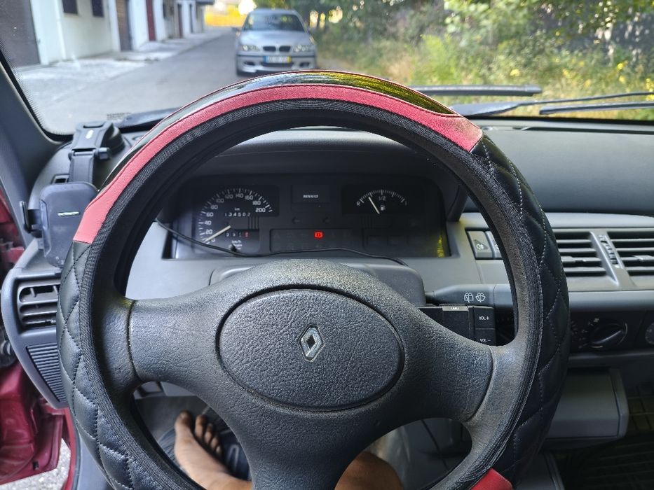 Renault Clio 1996