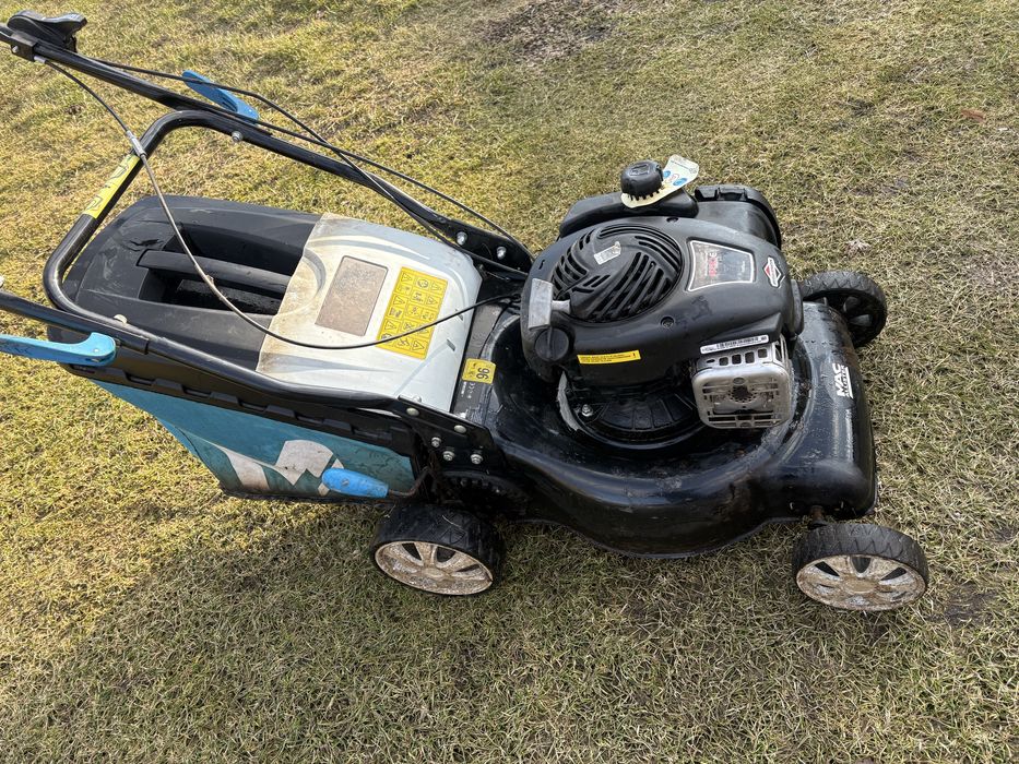 Kosiarka spalinowa ( REZERWACJA DO ŚRODY )