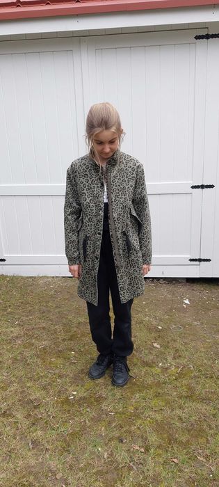 Kurtka, płaszczyk Zara z podpinką 140 cm