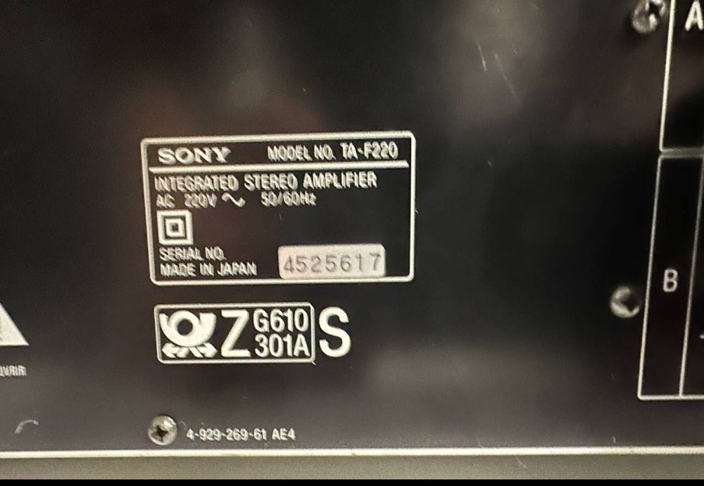 Stereo Wzmacniacz Sony TA F - 220, 2*80 Wat! Japan!