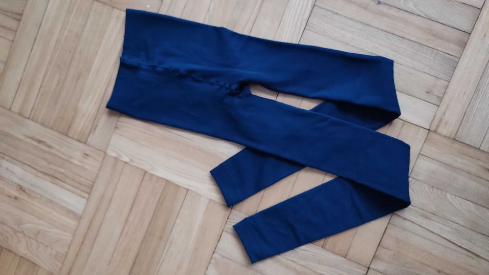 Granatowe getry ocieplane