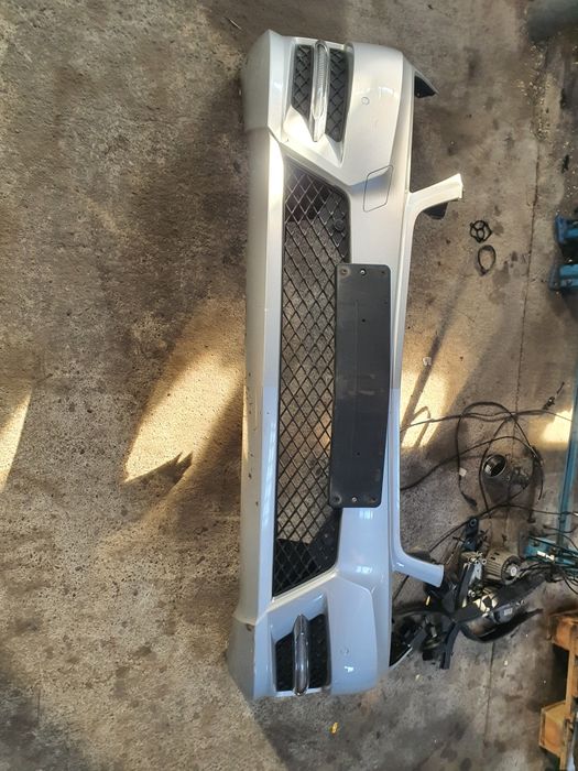 Передній бампер Mercedes-Benz W204 c-class рестайл AMG під парктроніки