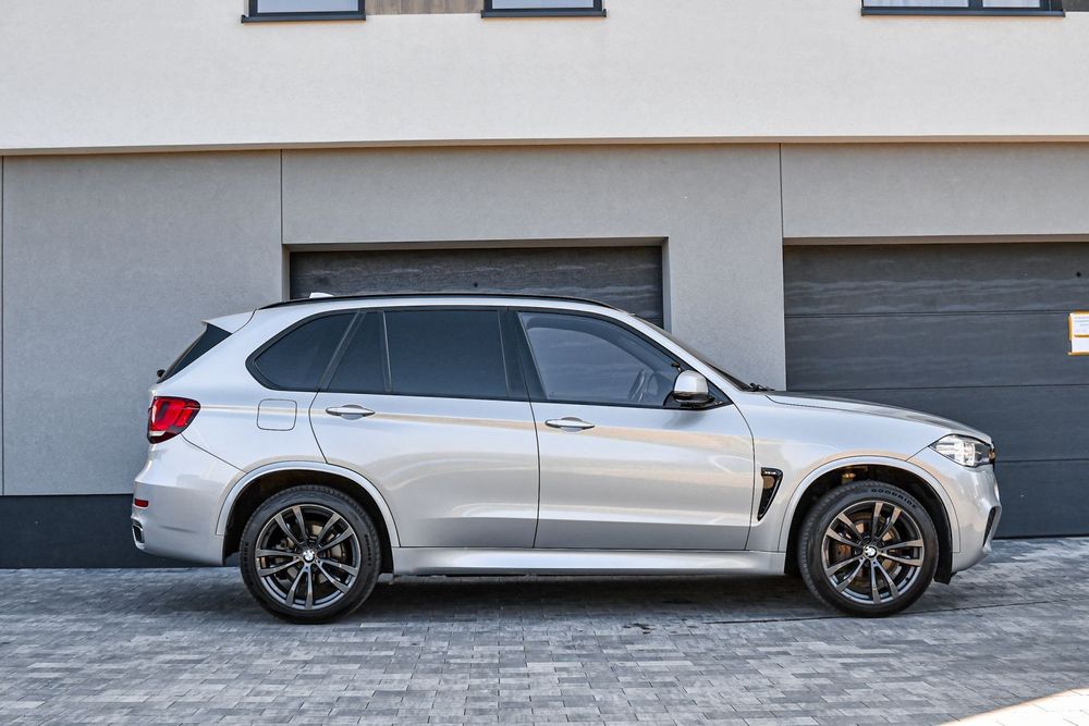 BMW X5 BMW X5 model F15 3.0 diesel M-Pakiet X-Drive zamiana w opisie