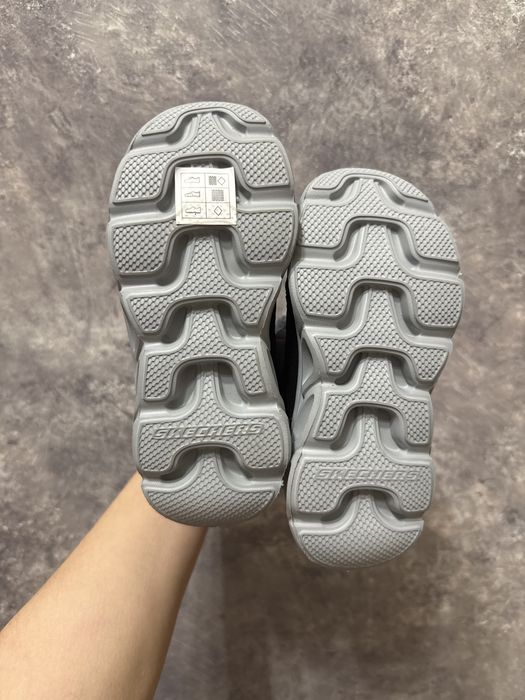 25р 26р Дитячі черевики Skechers , з мигалками