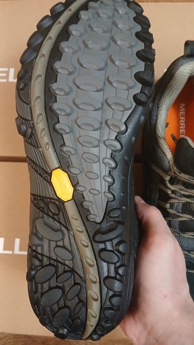 Кросівки Merrell Intercept Shoes J73703 Vibram