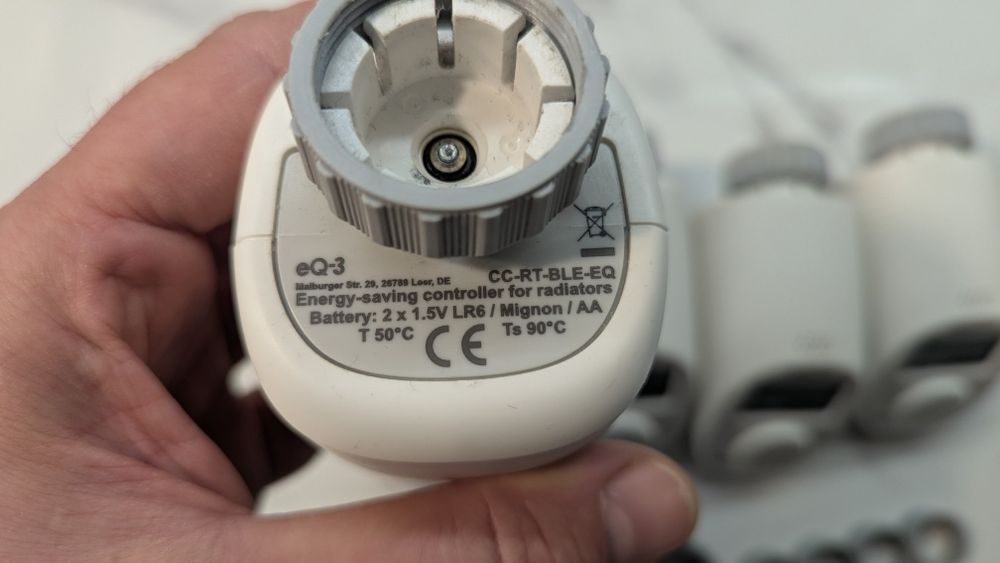 Eqiva eQ-3 Termostat grzejnikowy elektroniczny biały z wyświetlaczem LCD bluetooth