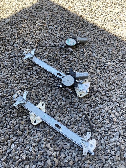 Правий стіклопідіймач стіклопідйомник хонда акорд 7 honda accord 03-08